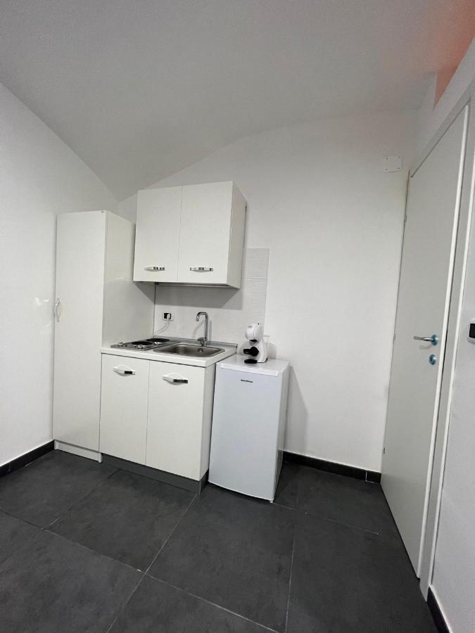 Apartamento House Della Grotta Nápoles Exterior foto