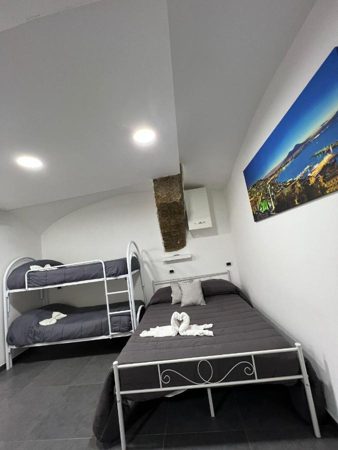 Apartamento House Della Grotta Nápoles Exterior foto