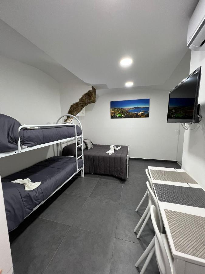 Apartamento House Della Grotta Nápoles Exterior foto